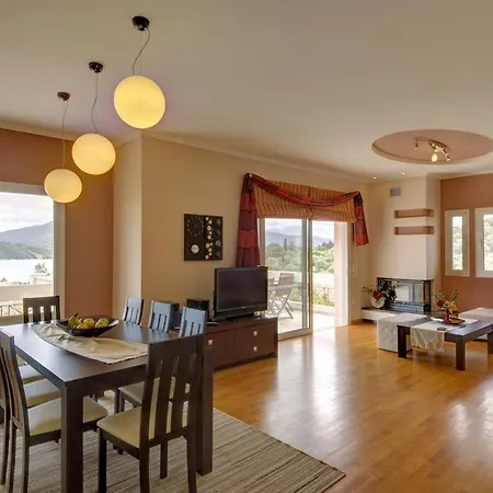 Villa Sunrise 4 Bed Lefkada Lygia (Lefkada)
